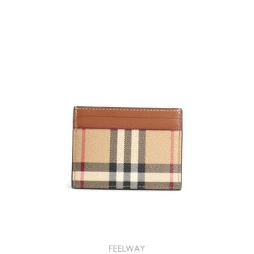 Burberry 26FW ������ üũ ī�� ���̽� 8109801A9534 Beige26FW ������ üũ ī�� ���̽� 8109801A9534 Beige