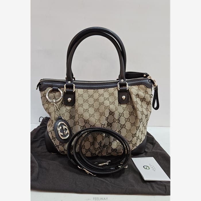 GUCCI ���� 247902 �ڰ��� ��� �� ����鱸�� 247902 �ڰ��� ��� �� �����