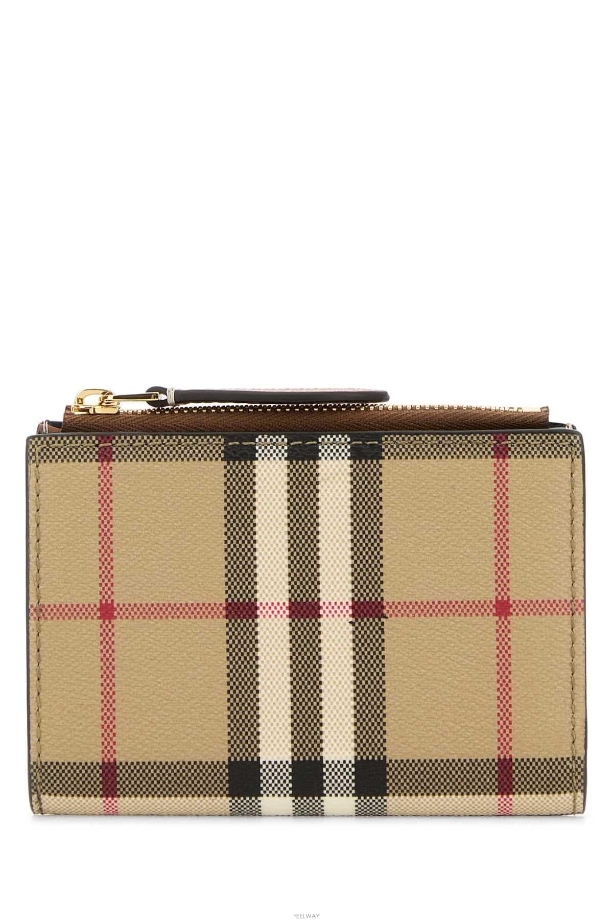 Burberry ������ LS ���� �������� DFC 8109807 A9534 B0441843024������ LS ���� �������� DFC 8109807 A9534 B0441843024