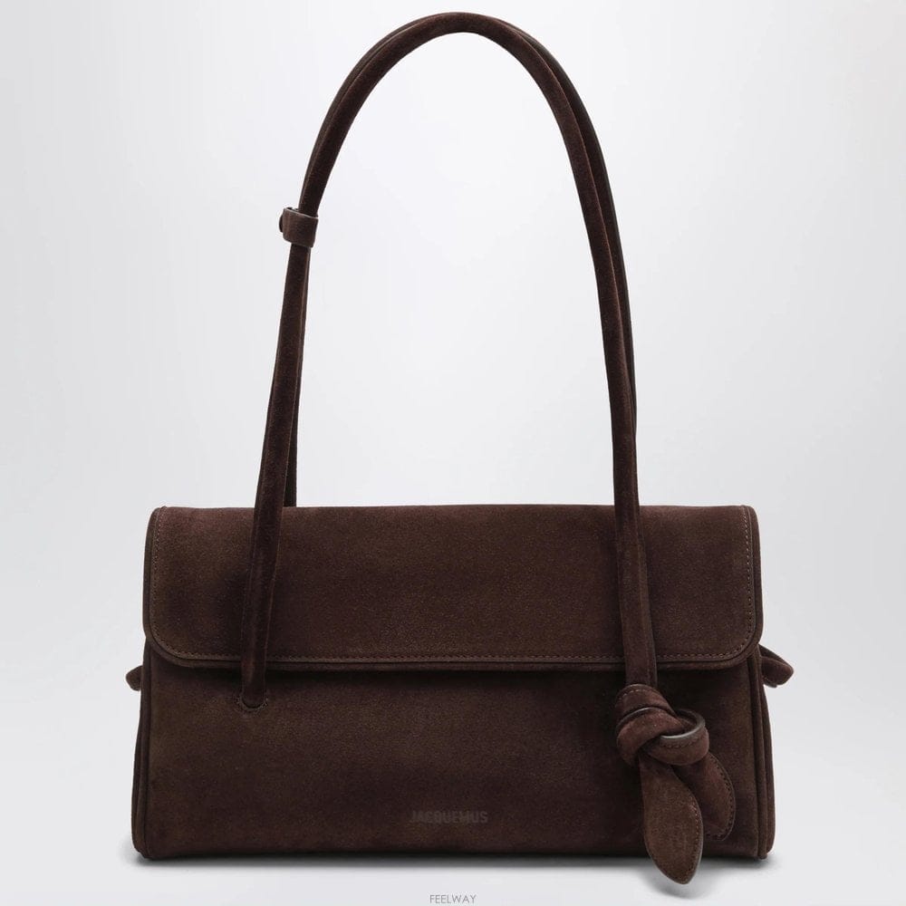 Jacquemus 26 F/W ��ũ���� ���� �������� ��� �� �� �����̵� BAW00 B005231869126 F/W ��ũ���� ���� �������� ��� �� �� �����̵� BA