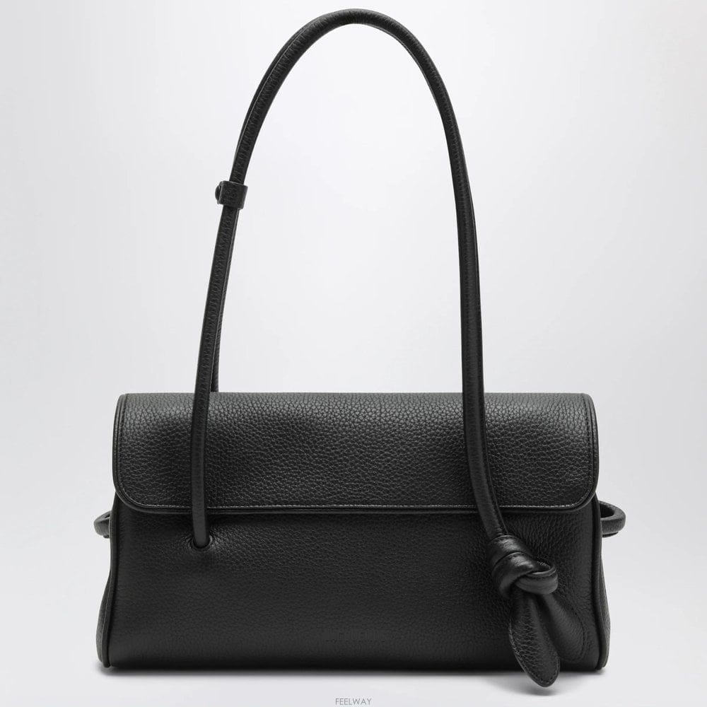 Jacquemus 26 F/W ��ũ���� ���� �������� ���� ��� �� BAW00467AC B005231869226 F/W ��ũ���� ���� �������� ���� ��� �� BAW00467AC 