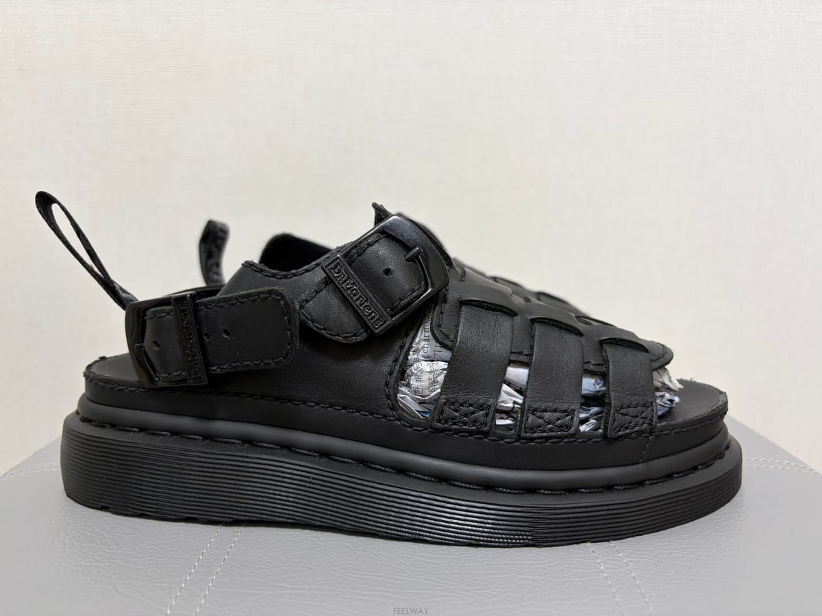 Dr. Martens ���͸�ƾ ���� ���� 250���͸�ƾ ���� ���� 250