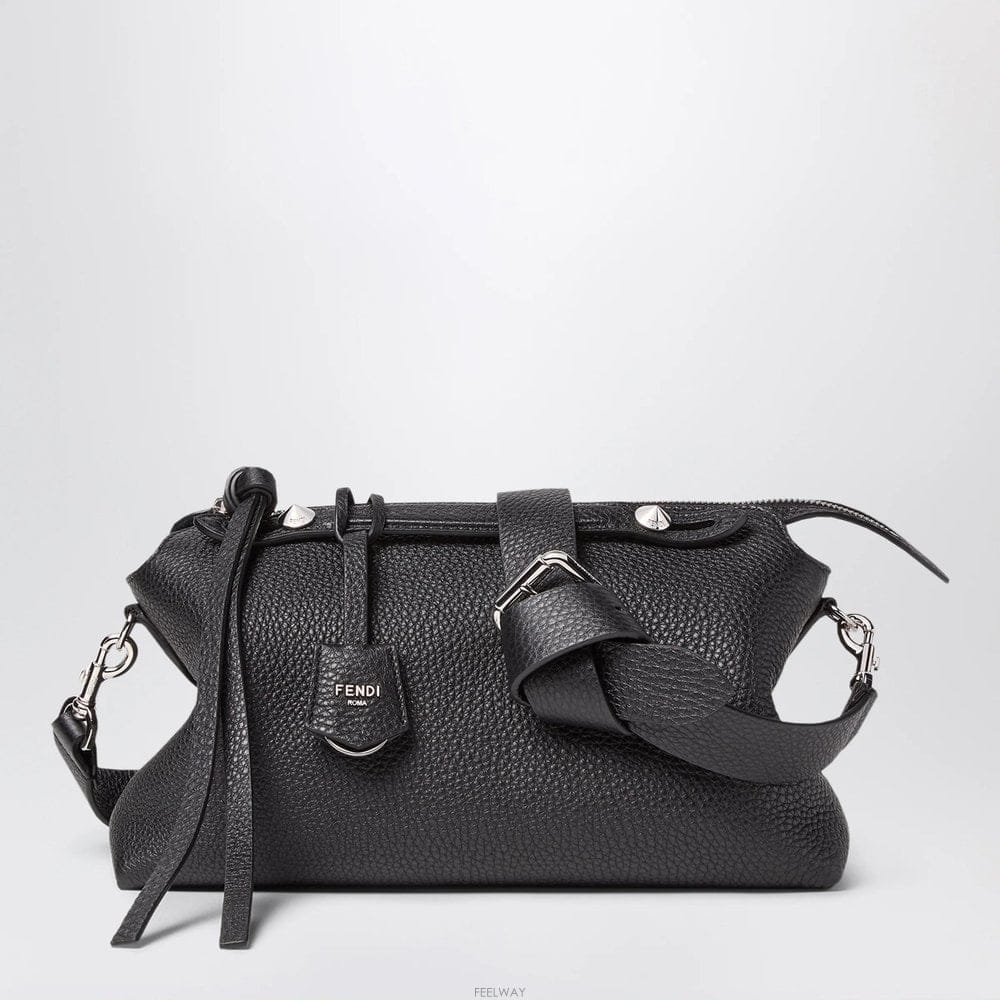 FENDI 26 F/W ��� ���� ���� �� ���� ����Ʈ �̵�� �� 8BL155B B005231878026 F/W ��� ���� ���� �� ���� ����Ʈ �̵�� �� 8BL155B