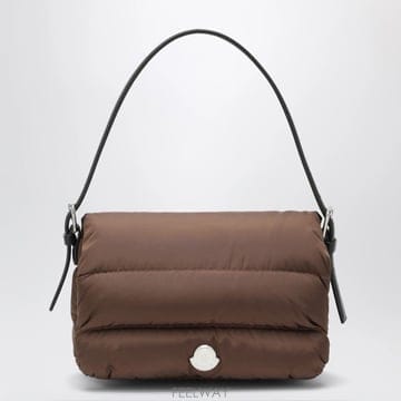 26 F/W 몽클레어 버건디 CARADOC 나일론 숄더 백 5I000 B0052318781