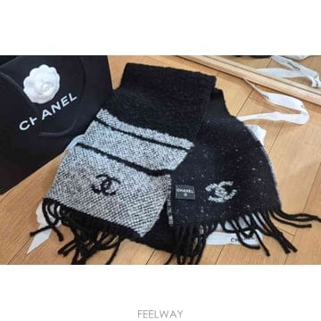 샤넬 26fw 목도리 블랙 머플러 스카프 샤넬목도리 샤넬머플러 샤넬로고목도리배색목도리 남녀공용