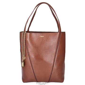 Chloe ���ο� ���� V ��Ƽġ ������ ��Ʈ�� ������ο� ���� V ��Ƽġ ������ ��Ʈ�� ����