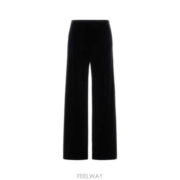 26FW 알베르타 페레티 스트레이트 팬츠 A03085141 0555 Black