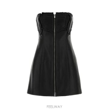 Blumarine 26FW ���縶�� ���ǽ� RF6123P03562L120A 22222 Black26FW ���縶�� ���ǽ� RF6123P03562L120A 22222 Black