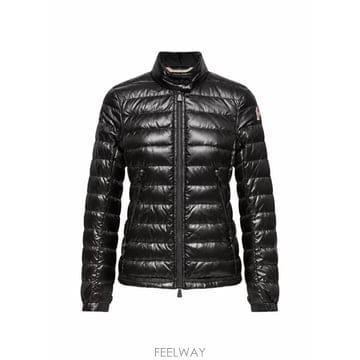 Moncler 26FW ��Ŭ���� �Ƿ� L20981A00034597X6 999 BLACK26FW ��Ŭ���� �Ƿ� L20981A00034597X6 999 BLACK