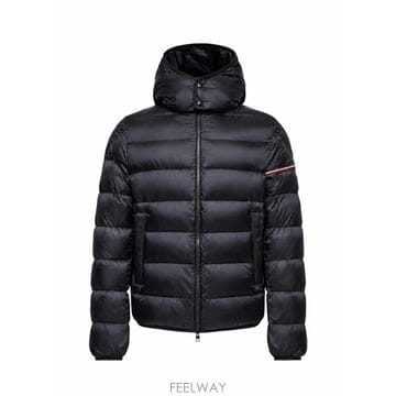 Moncler 26FW ��Ŭ���� ����� �ĵ� ��Ʈ �ٿ� ��Ŷ L20911A00141599Q0 780 DARK BLUE26FW ��Ŭ���� ����� �ĵ� ��Ʈ �ٿ� ��Ŷ L20911A001415