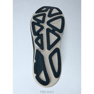 26 F/W 호카오네오네 CLIFTON 프로 스니커즈 1176510- B0112319804