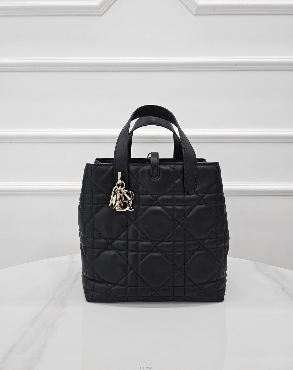 DIOR [�̴ٽ�] ��� ������ ��Ƽ�� �̵�� M2836OSNW[�̴ٽ�] ��� ������ ��Ƽ�� �̵�� M2836OSNW
