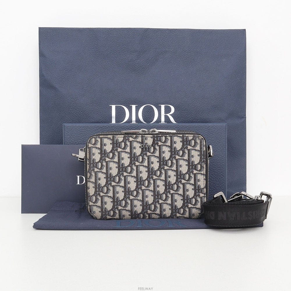 DIOR ��� ������ũ ��Ʈ�� ���� �Ŀ�ġ ũ�ν��� 2OBBC119��� ������ũ ��Ʈ�� ���� �Ŀ�ġ ũ�ν��� 2OBBC119