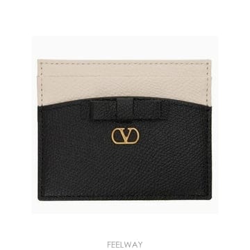 Valentino �δ��� VALENTINO �߷�Ƽ�� ���� ���̺��� ī�� �����δ��� VALENTINO �߷�Ƽ�� ���� ���̺��� ī�� ����