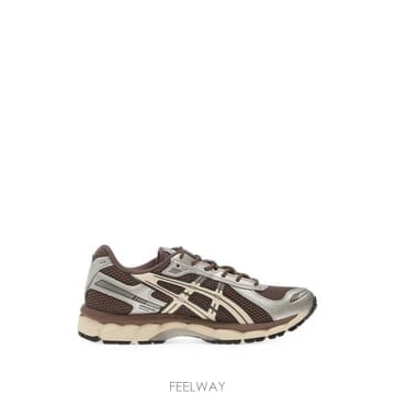 asics 26FW �ƽĽ� ����Ŀ�� 1203A759 200 BROWN26FW �ƽĽ� ����Ŀ�� 1203A759 200 BROWN