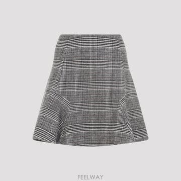 에르마노 설비노 스커트