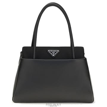 PRADA ����� ���� Ʈ���̾ޱ� �ΰ� ��Ʈ������� ���� Ʈ���̾ޱ� �ΰ� ��Ʈ��