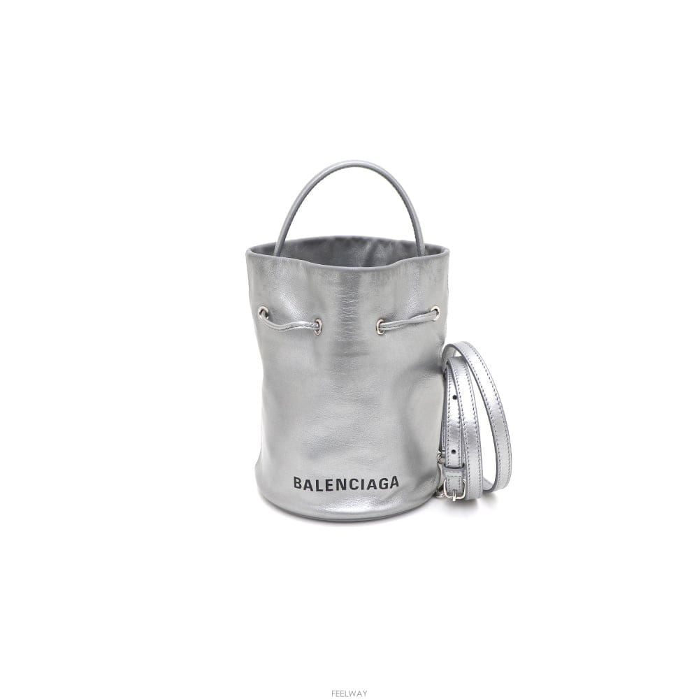 Balenciaga �߷��þư� 638342 ���긮���� XS ��ο콺Ʈ�� ��Ŷ�� �� ũ�ν���kk53891271�߷��þư� 638342 ���긮���� XS ��ο콺Ʈ�� ��Ŷ�� ��