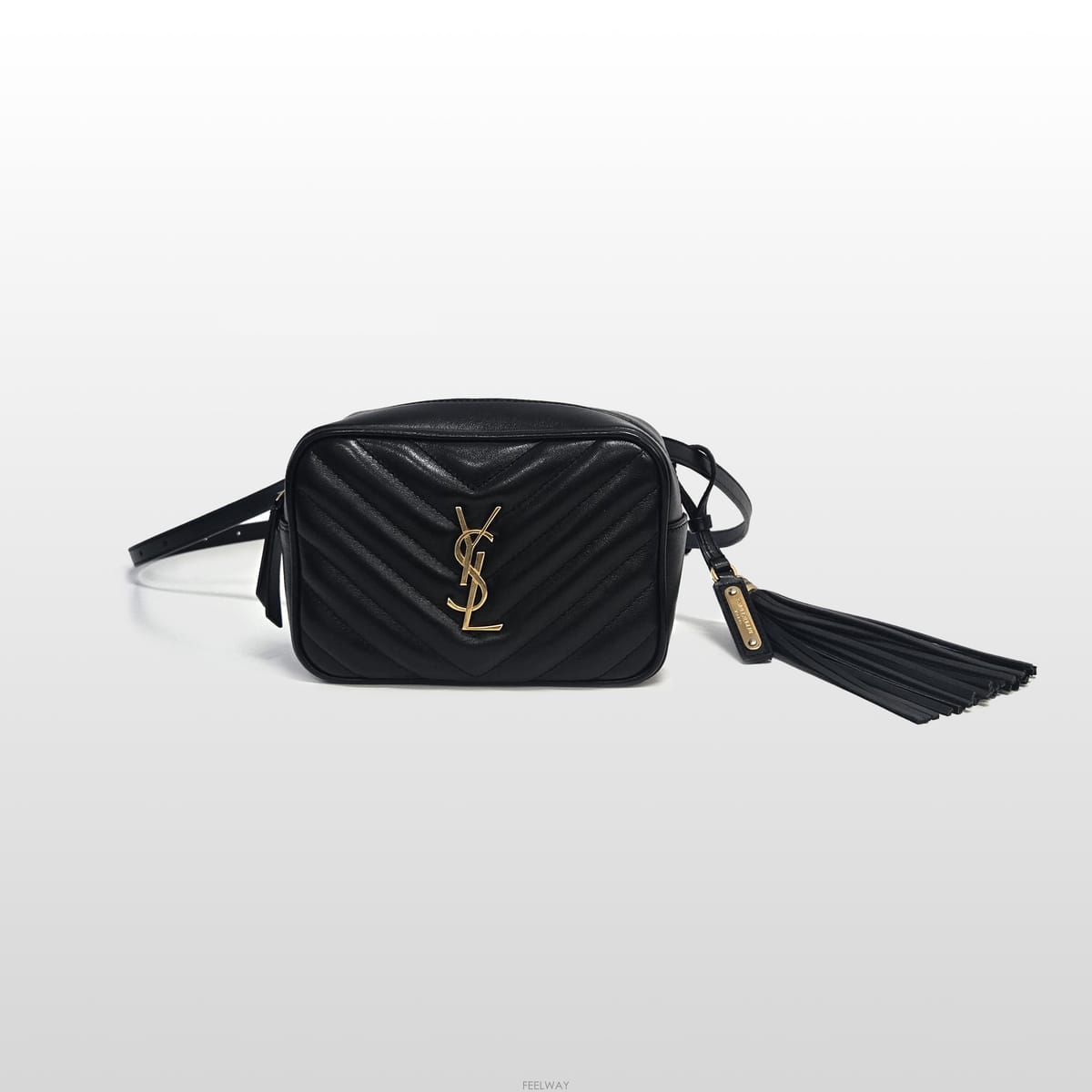 Saint Laurent ���ζ� ���׷� ��Ʋ�� �� ī����Ų ũ�ν��� ���� 534817���ζ� ���׷� ��Ʋ�� �� ī����Ų ũ�ν��� ���� 534
