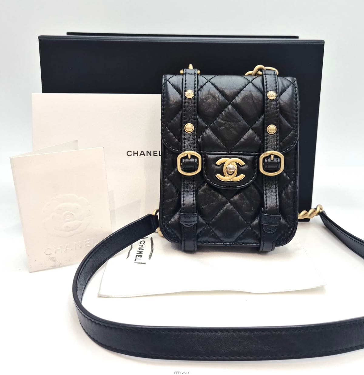 CHANEL ���� ��Ƽ ���� �޽��� �̴� ũ�ν������ ��Ƽ ���� �޽��� �̴� ũ�ν���