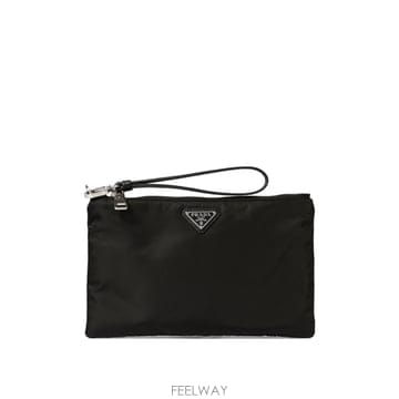 PRADA [V90]����� 2NH0042DMHF0002 ���� Ŭ��ġ�� �Ŀ�ġ�� ��Ƽ���̽� Re Nylon and Saf[V90]����� 2NH0042DMHF0002 ���� Ŭ��ġ�� �Ŀ�ġ�� ��