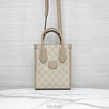 GUCCI [������] ���� ���ͷ�ŷ G �̴� ��Ʈ ũ�ν��� 671623[������] ���� ���ͷ�ŷ G �̴� ��Ʈ ũ�ν��� 671623