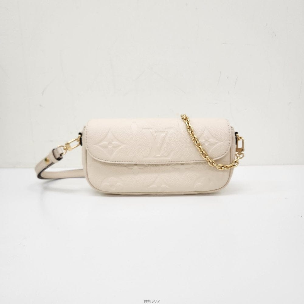 Louis Vuitton [�µ��߰���ǰ] ���̺��� M82210 WOC ���̺� �����[�µ��߰���ǰ] ���̺��� M82210 WOC ���̺� �����
