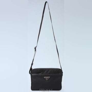 PRADA 26 FW ����� �ΰ� ��ġ �����Ϸ� ���� ũ�ν��� 2VH048 2DMH F000226 FW ����� �ΰ� ��ġ �����Ϸ� ���� ũ�ν��� 2VH048 2