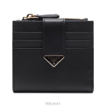PRADA 26FW_0917 ���� ���ǾƳ� �ﰢ�ΰ� ������ 1ML047_2DYG_F000226FW_0917 ���� ���ǾƳ� �ﰢ�ΰ� ������ 1ML047_2DYG_F0