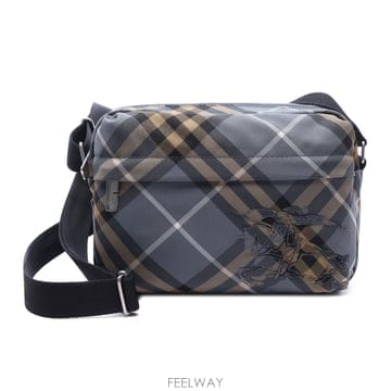 Burberry 26FW_0917 ���� üũ ���� ũ�ν��� 8123453_WAVE_BLUE26FW_0917 ���� üũ ���� ũ�ν��� 8123453_WAVE_BLUE