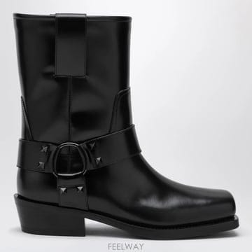 24 F/W 발렌티노 블랙 레더 바이커 락스터드 로우 부츠 5W0S0 B0052321918