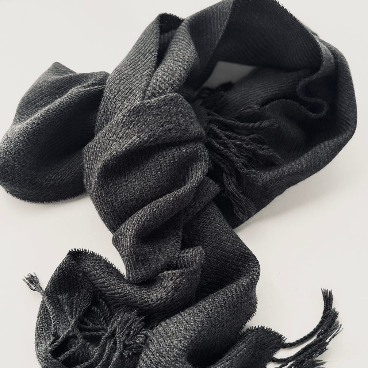Armani �������� �Ƹ����� ������ �� ���÷��������� �Ƹ����� ������ �� ���÷�