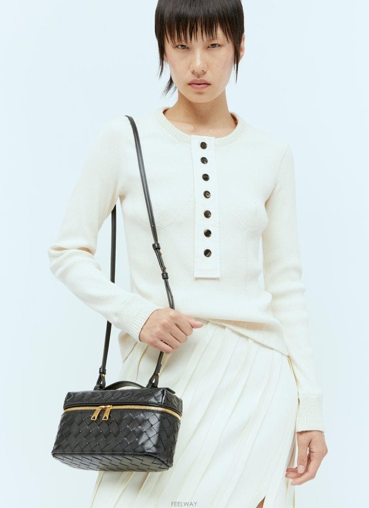 Bottega Veneta 24 S/S ���װ� ����Ÿ BANG BANG ũ�ν��ٵ� �� 78910 B011107708824 S/S ���װ� ����Ÿ BANG BANG ũ�ν��ٵ� �� 78910 B01