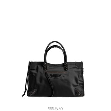 Balenciaga 26SS �߷��þư� �� ��Ƽ ���� �� 808388 2AB9J1000 BLACK26SS �߷��þư� �� ��Ƽ ���� �� 808388 2AB9J1000 BLACK