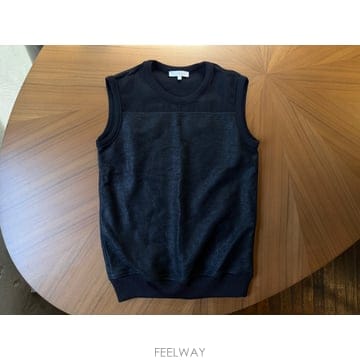 IRO 이로 슬리브리스 탑 66