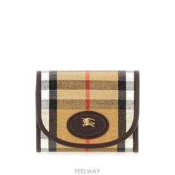26FW 버버리 하이랜드 컴팩트 레더 월렛 8112281 B9368 SAND