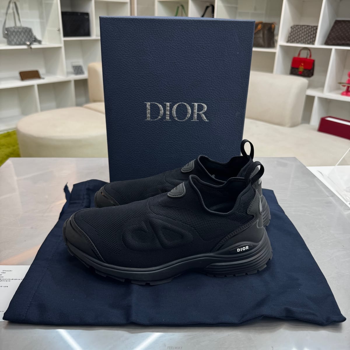 DIOR ��� B30 ī��Ʈ�ٿ� ����Ŀ�� ������� B30 ī��Ʈ�ٿ� ����Ŀ�� ����