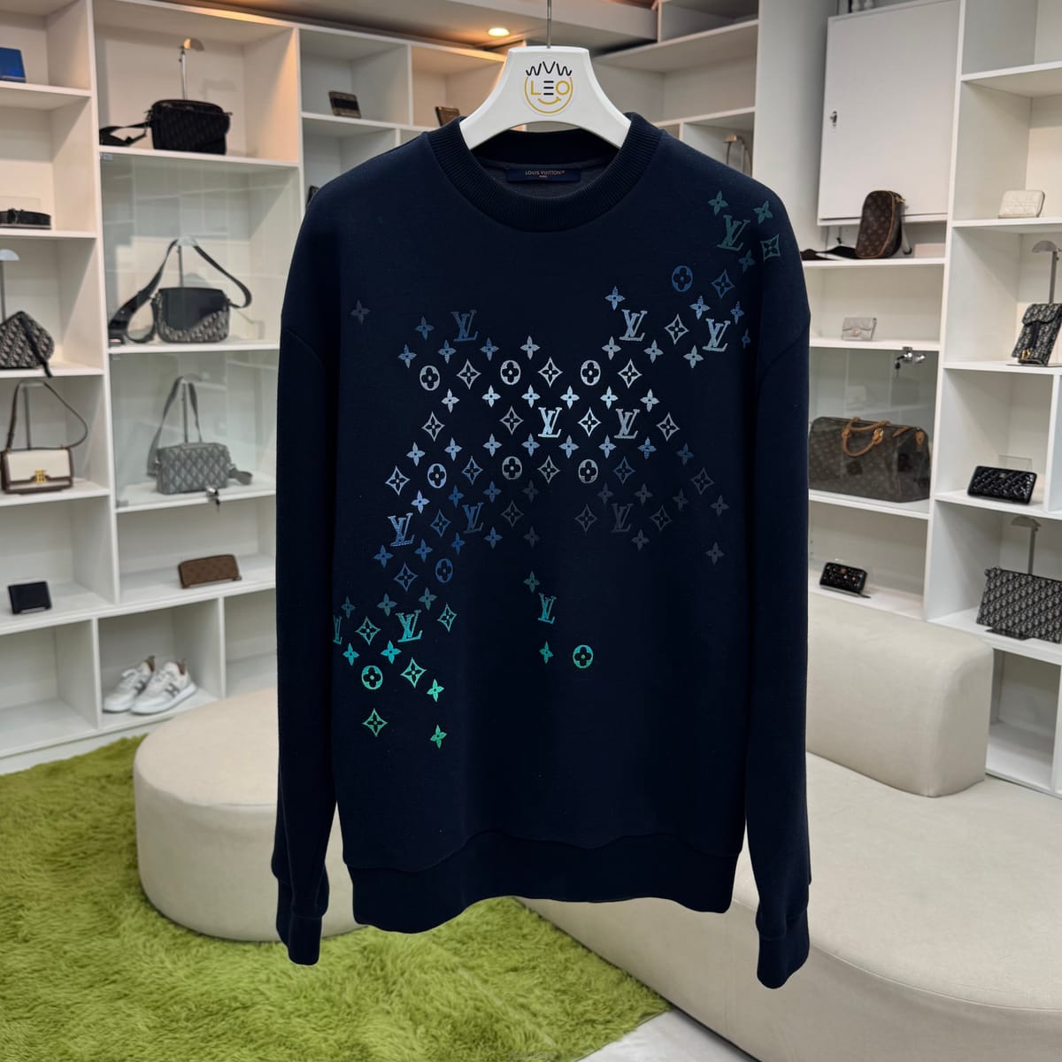 Louis Vuitton ���̺��� LV ������̴��� ���׷� �����Ƿ��̺��� LV ������̴��� ���׷� ������
