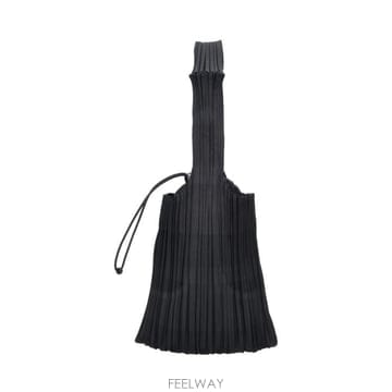 Issey Miyake 26FW �ø����ø��� ����� PP69AG541 15 BLACK26FW �ø����ø��� ����� PP69AG541 15 BLACK