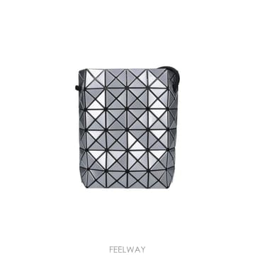 Issey Miyake 26FW �ٿ��ٿ� ����� BB68AG531 91 SILVER26FW �ٿ��ٿ� ����� BB68AG531 91 SILVER