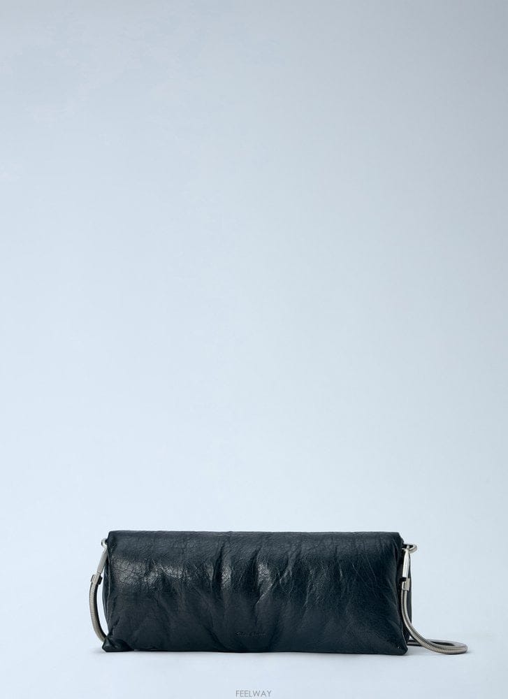 Rick Owens 26 F/W �������� ����Ʈ ���� Ŭ��ġ RO02F5423 LBEP1 B011232166226 F/W �������� ����Ʈ ���� Ŭ��ġ RO02F5423 LBEP1 B01