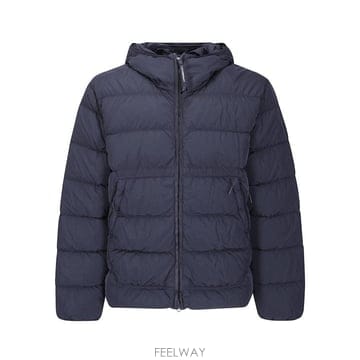26FW 씨피 컴퍼니 자켓 21CMOW011A 005904G999 BLACK