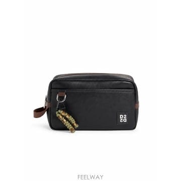 Dsquared2 26FW �������2 Ŭ��ġ �Ŀ�ġ BYM007425109053 M038 BEAUTY CASES26FW �������2 Ŭ��ġ �Ŀ�ġ BYM007425109053 M038 BE