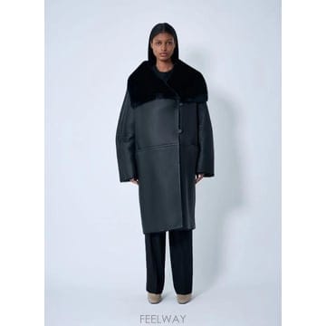 26 FW 토템 여성 Shearling Wrap Coat tot0263033blk