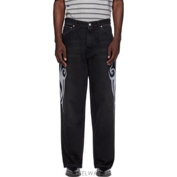 Vetements 26 FW ��Ʈ�� ���� �׷���Ƽ ��� ���� �� 262669M18601026 FW ��Ʈ�� ���� �׷���Ƽ ��� ���� �� 262669M186010