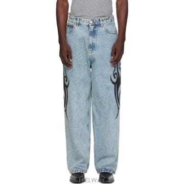 Vetements 26 FW ��Ʈ�� ���� �׷���Ƽ ��� ���� �� 262669M18600926 FW ��Ʈ�� ���� �׷���Ƽ ��� ���� �� 262669M186009