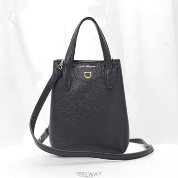 Ferragamo �߰���ǰ�Ǵ��� / Ferragamo(��󰡸�) 22 0024 ���� ī����Ų ��ġ�� �̴� ž�ڵ� 2W�߰���ǰ�Ǵ��� / Ferragamo(��󰡸�) 22 0024 ���� ī��