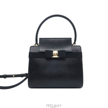 Ferragamo �߰���ǰ�Ǵ��� / Ferragamo(��󰡸�) 21 I282 ���� ī����Ų �� �ٶ� ���� ���� ž �߰���ǰ�Ǵ��� / Ferragamo(��󰡸�) 21 I282 ���� ī��
