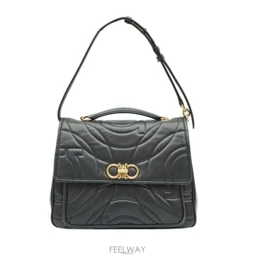 Ferragamo �߰���ǰ�Ǵ��� / Ferragamo(��󰡸�) 21 0429 ���� ī����Ų ������ ���� ��ġ�� ž�߰���ǰ�Ǵ��� / Ferragamo(��󰡸�) 21 0429 ���� ī��