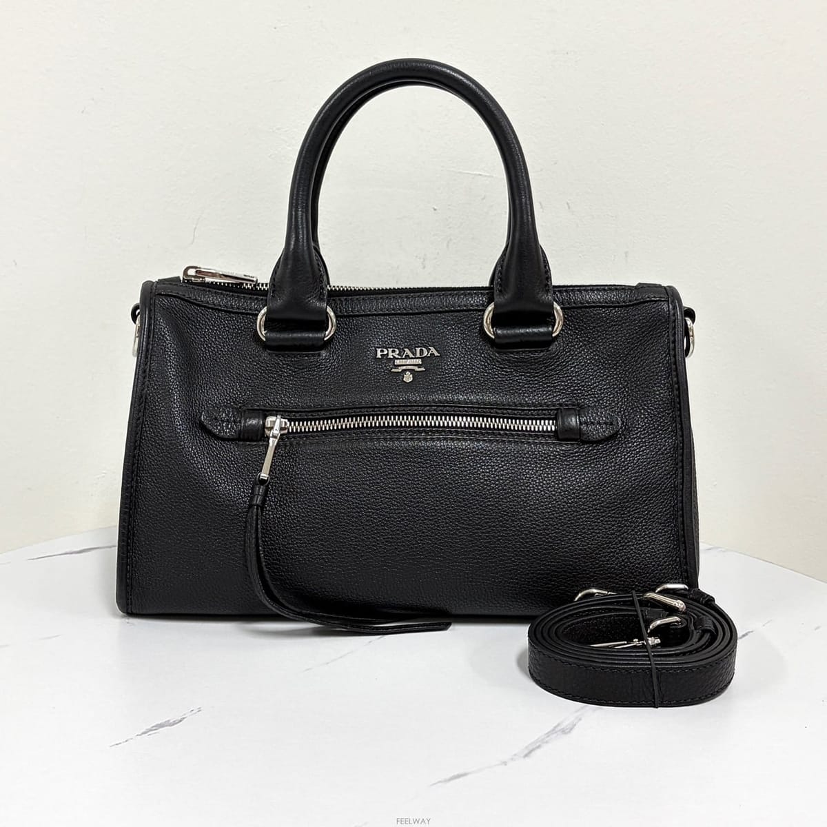 PRADA ����� ���ڷ� �Ǵн� ���͹� ��Ʈ�� ��������� ���ڷ� �Ǵн� ���͹� ��Ʈ�� ����